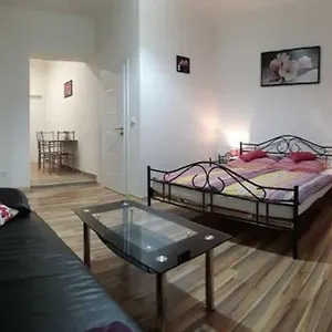 Krale Jiriho Apartment